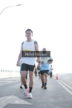 Runner Photo 2674903