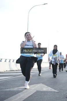 Runner Photo 2674998