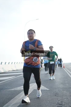 Runner Photo 2675116