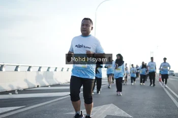 Runner Photo 2675168