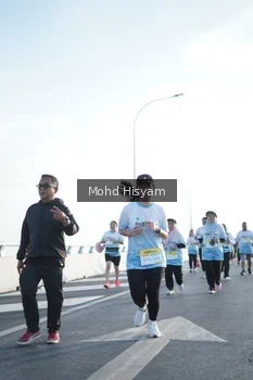Runner Photo 2675465