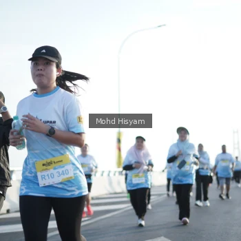Runner Photo 2675468