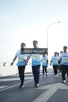 Runner Photo 2675579