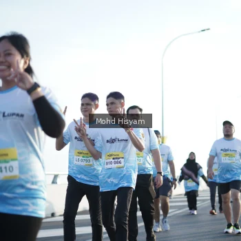 Runner Photo 2675590