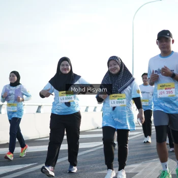 Runner Photo 2675638