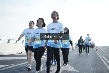 Runner Photo 2675821