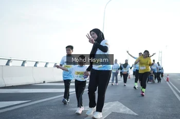 Runner Photo 2675887