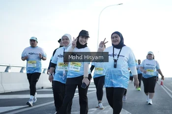 Runner Photo 2676008