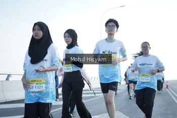 Runner Photo 2676064