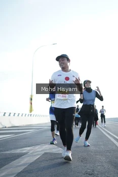Runner Photo 2676129