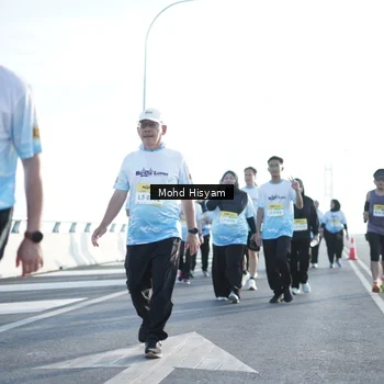 Runner Photo 2676184