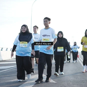 Runner Photo 2676193
