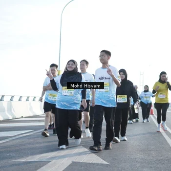Runner Photo 2676195