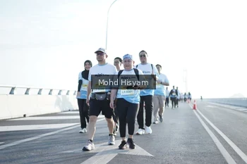 Runner Photo 2676240