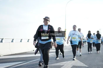 Runner Photo 2676260