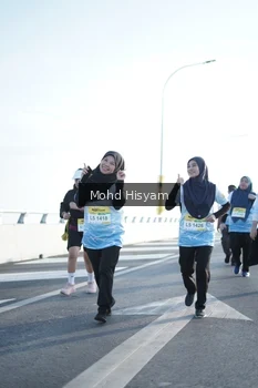 Runner Photo 2676330