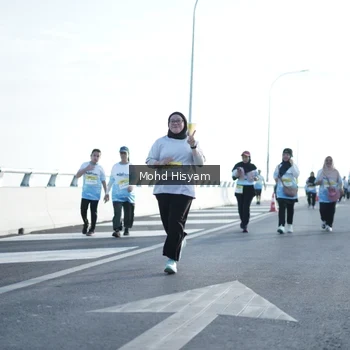 Runner Photo 2676397