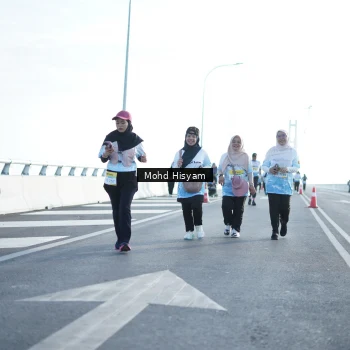 Runner Photo 2676399