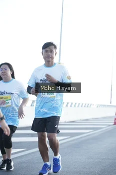 Runner Photo 2676496