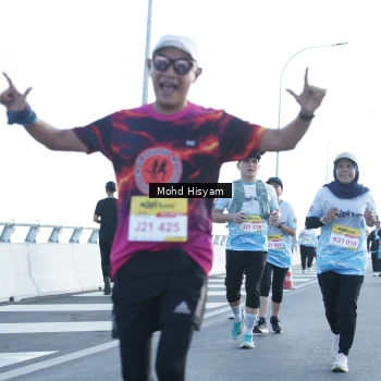 Runner Photo 2676532