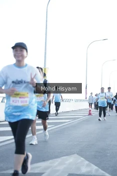 Runner Photo 2676543