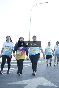 Runner Photo 2676594