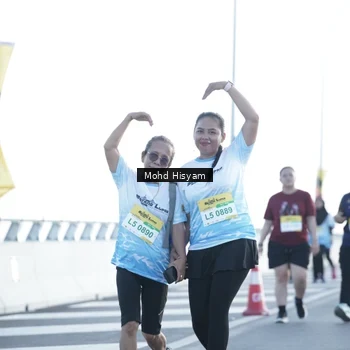 Runner Photo 2676629