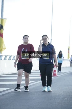 Runner Photo 2676640