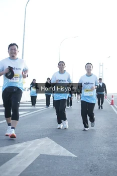 Runner Photo 2676659