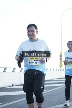 Runner Photo 2676661