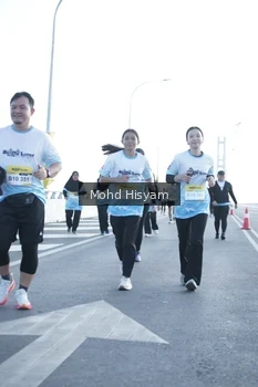 Runner Photo 2676662