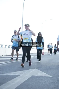 Runner Photo 2676707