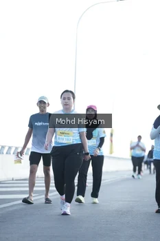 Runner Photo 2676721