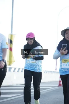 Runner Photo 2676723