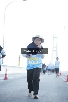 Runner Photo 2676727
