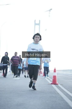 Runner Photo 2676733