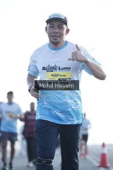 Runner Photo 2676743