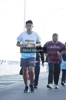 Runner Photo 2676746