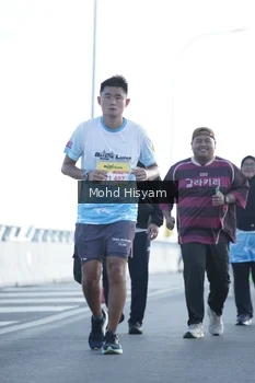 Runner Photo 2676747