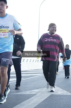 Runner Photo 2676757