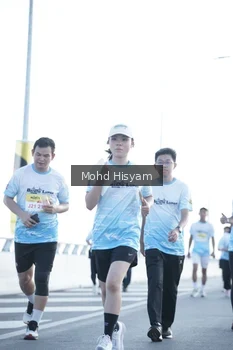 Runner Photo 2676807