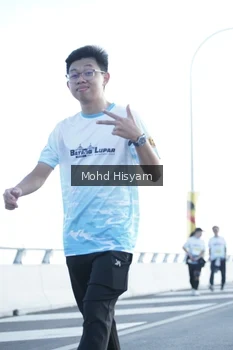 Runner Photo 2676821