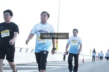 Runner Photo 2676953
