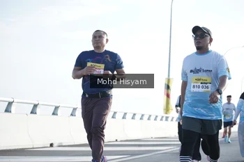 Runner Photo 2677074