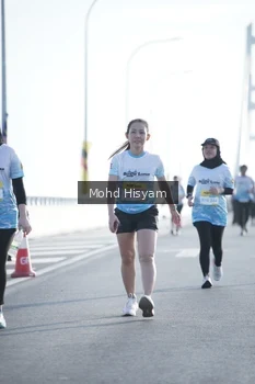 Runner Photo 2677406