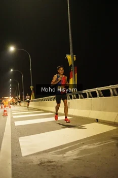 Runner Photo 2678075