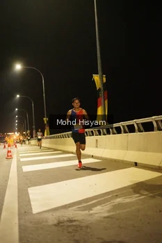Runner Photo 2678080