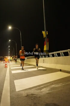 Runner Photo 2678083