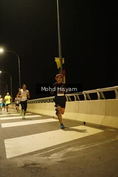 Runner Photo 2678086