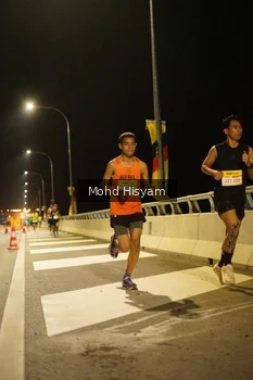 Runner Photo 2678088